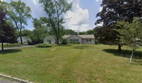 516 Vanderveer Rd, Bridgewater, NJ 08807