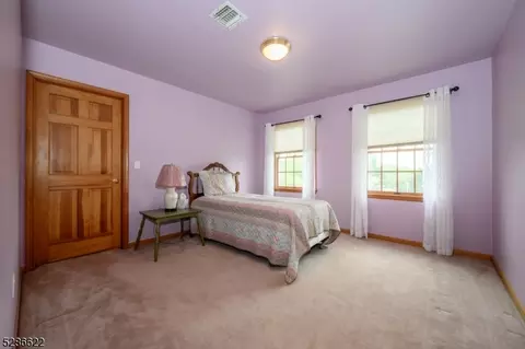 16 Dehoff Dr, Flemington, NJ 08822 photo 25