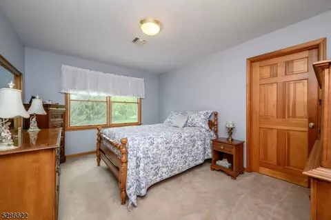 16 Dehoff Dr, Flemington, NJ 08822 photo 29