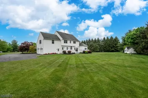 16 Dehoff Dr, Flemington, NJ 08822 photo 40