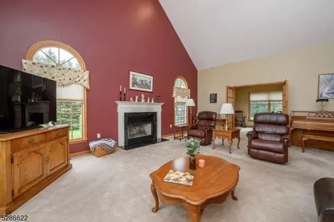 16 Dehoff Dr, Flemington, NJ 08822 photo 21