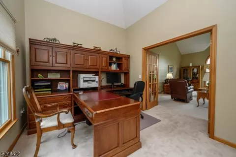 16 Dehoff Dr, Flemington, NJ 08822 photo 23