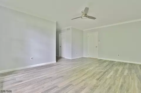 78 Pheasant Run, Edison, NJ 08820 photo 16