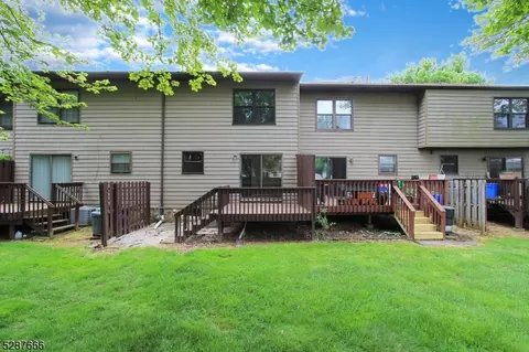 78 Pheasant Run, Edison, NJ 08820 photo 24