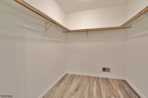 78 Pheasant Run, Edison, NJ 08820 photo 17