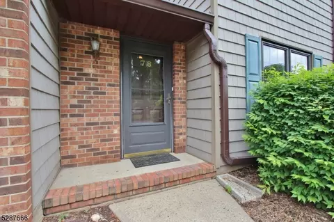 78 Pheasant Run, Edison, NJ 08820 photo 2