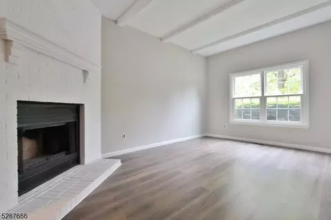 78 Pheasant Run, Edison, NJ 08820 photo 3