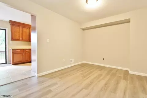 78 Pheasant Run, Edison, NJ 08820 photo 8