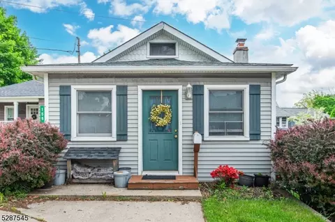 159 Main St, Newton, NJ 07860
