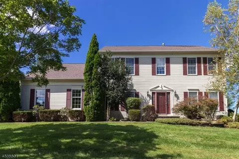1157 Monroe Dr, Greenwich Twp, NJ 08886
