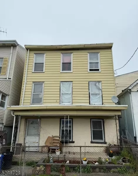 28 Albion Ave, Paterson, NJ 07502
