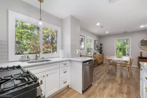 149 Passaic Ave, Summit, NJ 07901 photo 8