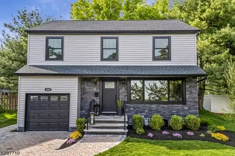 1889 Arbor Ln, Union, NJ 07083