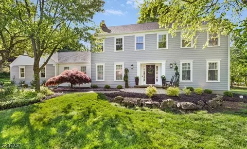 3 Old Coach Rd, Bernards, NJ 07920