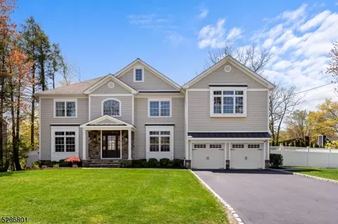 3 Myrtle Ave, Florham Park, NJ 07932