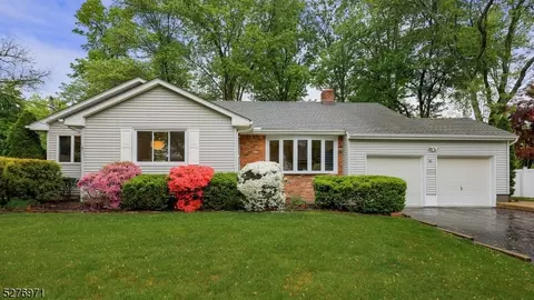 20 Sandy Hill Rd, Westfield, NJ 07090