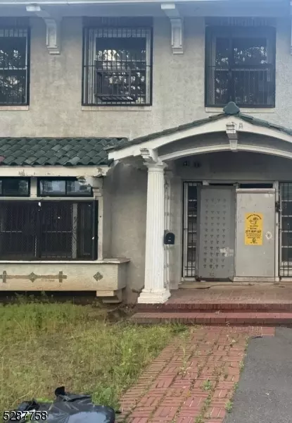 696 Mlk, Newark, NJ 07102