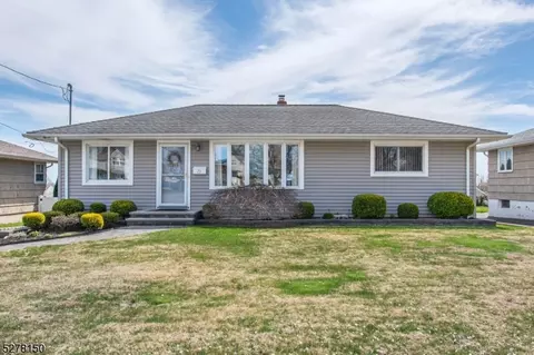 23 Graydon Ter, Clifton, NJ 07013
