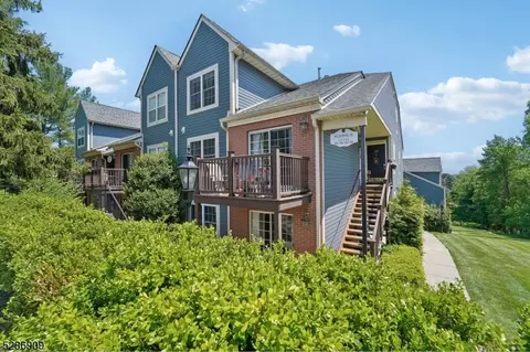 358 Cambridge Dr #358, Ramsey, NJ 07446