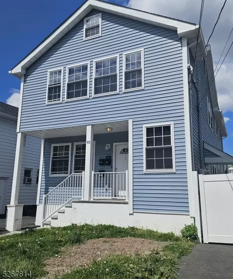 93 Howard St, Irvington, NJ 07111