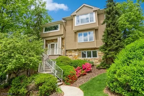 181 Clarken Dr, West Orange, NJ 07052