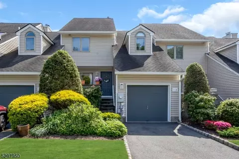 18 Lapis Cir, West Orange, NJ 07052