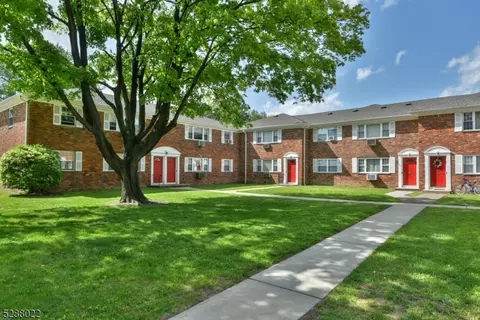 1253 Valley Rd, Wayne, NJ 07470 photo 17
