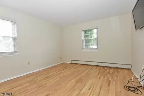 1253 Valley Rd, Wayne, NJ 07470 photo 11
