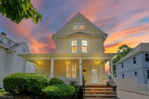 39 Mariners Pl, Plainfield, NJ 07063