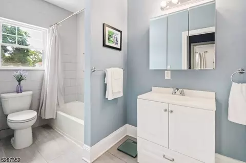 39 Mariners Pl, Plainfield, NJ 07063 photo 21