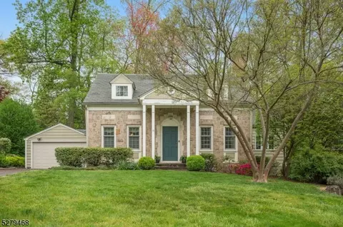 79 Pine St, Millburn, NJ 07041