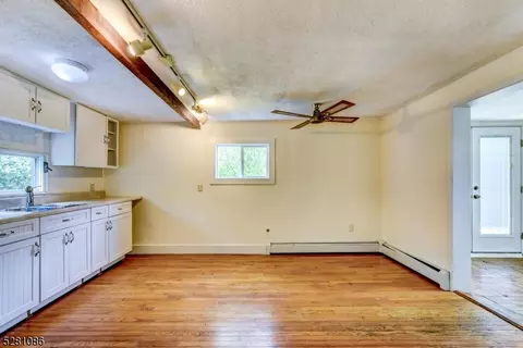 74 Moore Rd, Wantage, NJ 07461 photo 7