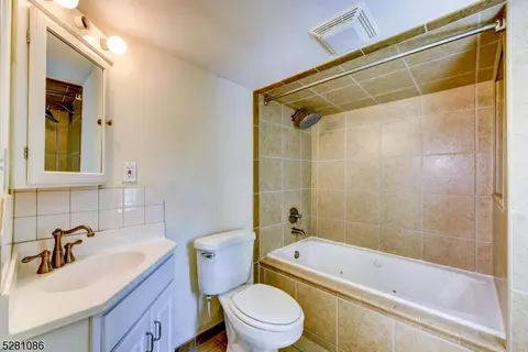 74 Moore Rd, Wantage, NJ 07461 photo 11