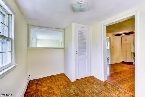 74 Moore Rd, Wantage, NJ 07461 photo 10