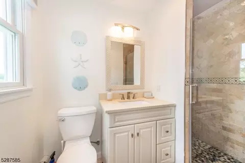 74 Pancake Hollow Dr, Wayne, NJ 07470 photo 16
