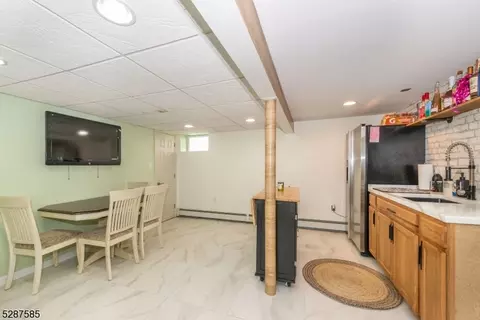 74 Pancake Hollow Dr, Wayne, NJ 07470 photo 30