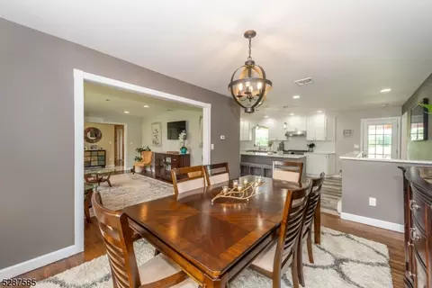 74 Pancake Hollow Dr, Wayne, NJ 07470 photo 8