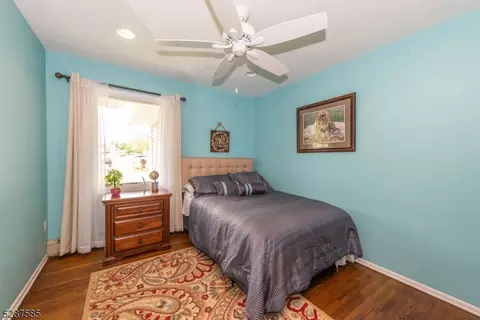 74 Pancake Hollow Dr, Wayne, NJ 07470 photo 17