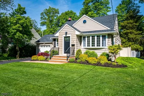 7 Cray Ter, Fanwood, NJ 07023