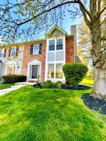 108 Red Crest Ln, Branchburg, NJ 08876