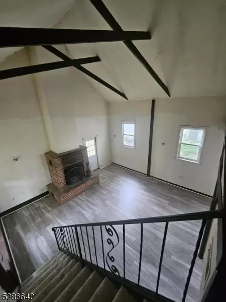708 E 7th St, Plainfield, NJ 07062 photo 5