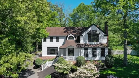 149 Woodland Ave, Summit, NJ 07901