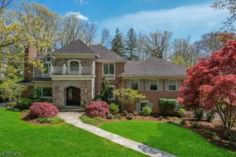 16 Athens Rd, Millburn Twp, NJ 07078