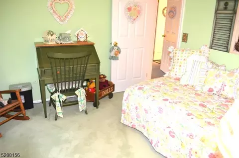 6 Foxhall # A, Middlesex, NJ 08846 photo 13