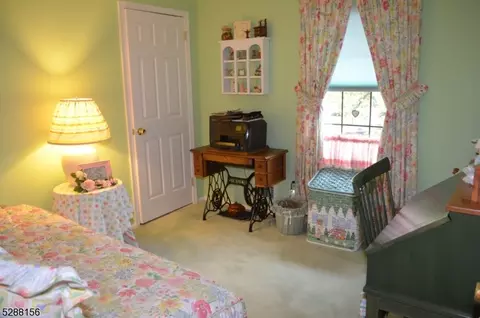 6 Foxhall # A, Middlesex, NJ 08846 photo 12