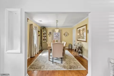 22 Cherry Pl, Nutley, NJ 07110 photo 10