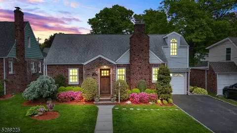 22 Cherry Pl, Nutley, NJ 07110