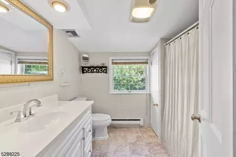 22 Cherry Pl, Nutley, NJ 07110 photo 31