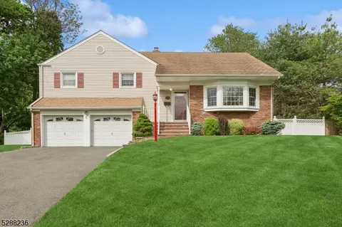 1210 Lawrence Ave, Mountainside, NJ 07092