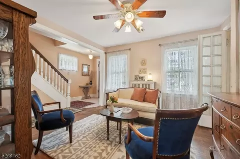 52 Pine St, Millburn, NJ 07041 photo 4